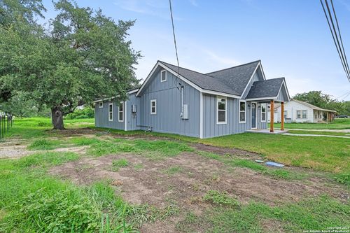 304 E Westmeyer, Poth, TX, 78147 | Card Image