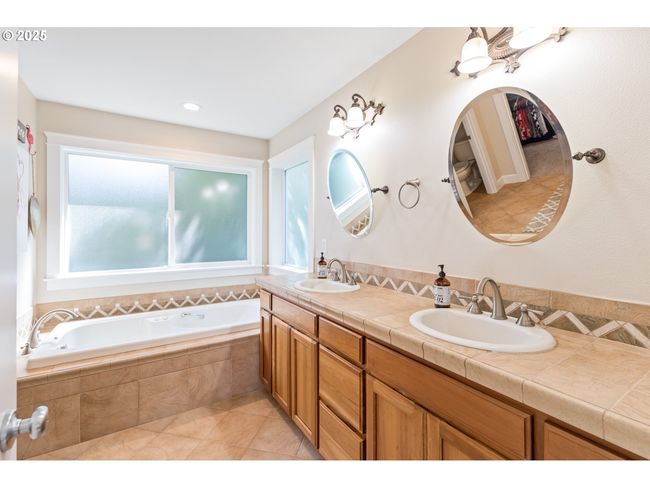 4434 Sw Country Club Dr, House other with 4 bedrooms, 3 bathrooms and 3 parking in Corvallis OR | Image 24