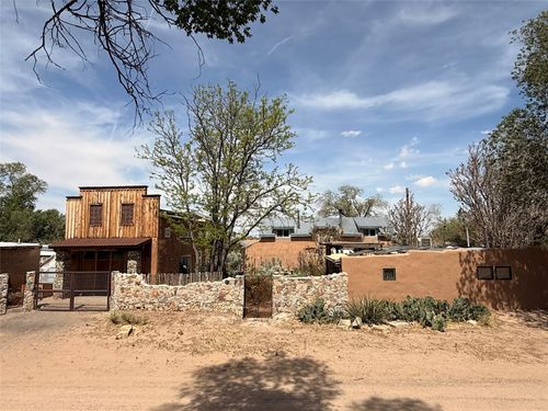 48 Main St, Cerrillos, NM, 87010 | Card Image