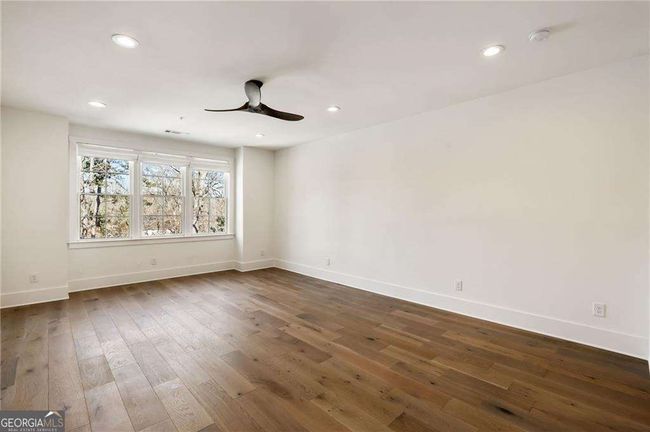 12 - 116 Lily Garden Pl, Townhouse with 4 bedrooms, 6 bathrooms and 3 parking in Alpharetta GA | Image 34