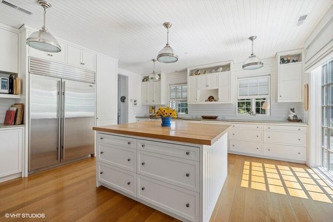 15360 Lakeshore Rd, House other with 3 bedrooms, 8 bathrooms and null parking in Lakeside MI | Image 7