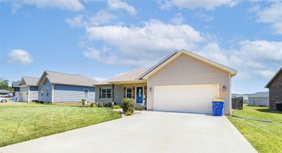 3012 Gunsmoke Trail Way, House other with 3 bedrooms, 2 bathrooms and null parking in Bowling Green KY | Image 3