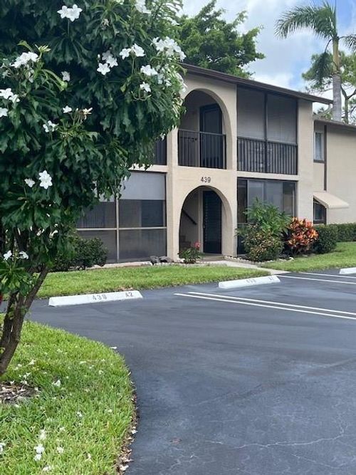 d1-439 Pine Glen Ln, Greenacres, FL, 33463-8537 | Card Image