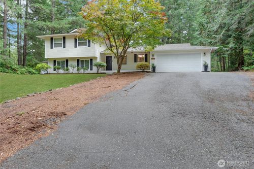 3510 Saint Pauls Ct, Port Orchard, WA, 98367-9545 | Card Image