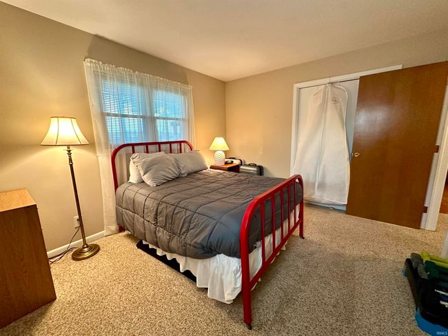 3797 W State Road 56, House other with 2 bedrooms, 2 bathrooms and null parking in Jasper IN | Image 15