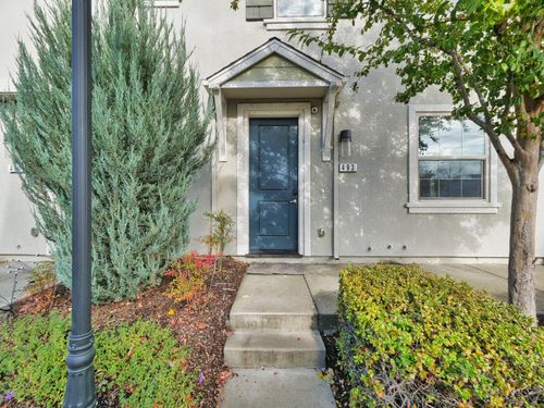 493 Tailoff Ln, Sacramento, CA, 95818-2867 | Card Image