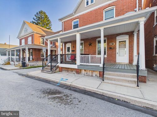 202 Ruth Ave, HANOVER, PA, 17331-3526 | Card Image
