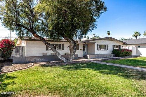 3126 N 42nd St, Phoenix, AZ, 85018-6418 | Card Image