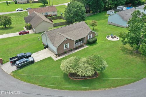 192 Pecan Cir, Corryton, TN, 37721-5142 | Card Image
