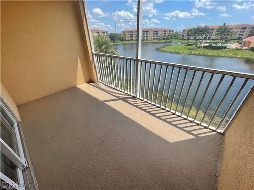 apt-635-8550 Kingbird Loop, ESTERO, FL, 33967-5785 | Card Image