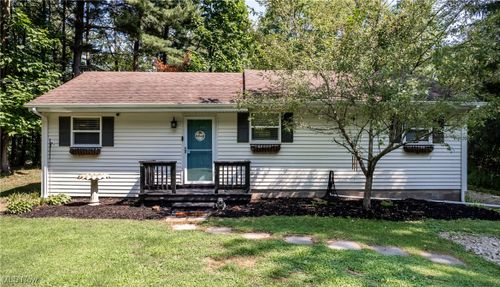 8709 Fewtown Road, Deerfield, OH, 44411 | Card Image