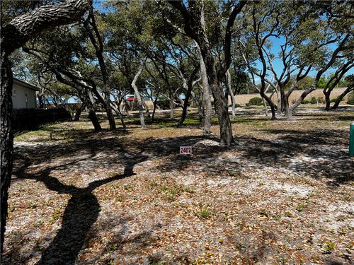 2402 Royal Oaks Cir, Rockport, TX, 78382 | Card Image