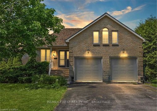 941 Malvern Terr, Kingston, ON, K7P2Y6 | Card Image