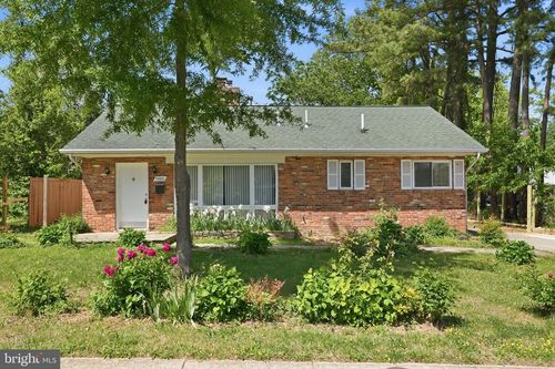 11000 Park Rd, FAIRFAX, VA, 22030-5230 | Card Image