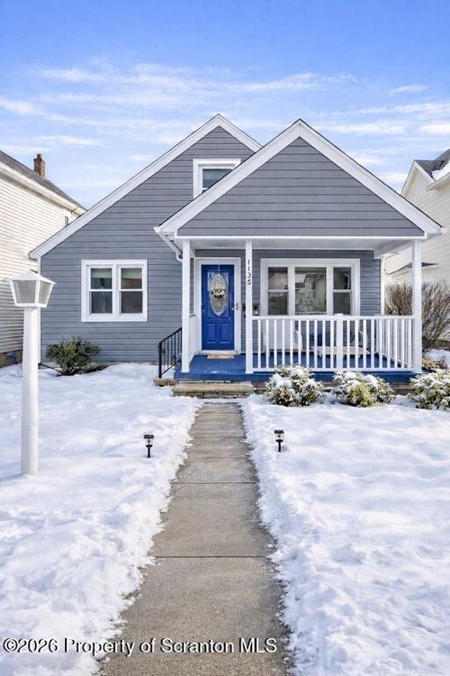 1125 Watson St, Scranton, PA, 18504-2921 | Card Image