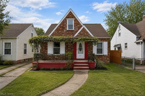 14313 Montrose Ave, Cleveland, OH, 44111-1434 | Card Image