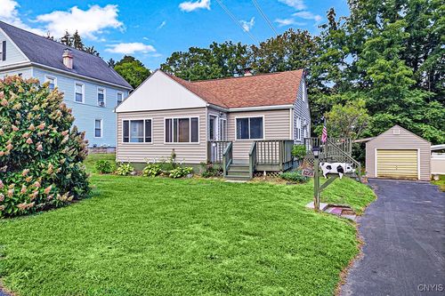 127 Oxford Rd, New Hartford, NY, 13413-2856 | Card Image