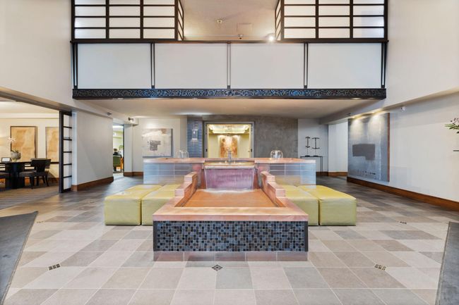 Lobby | Image 50