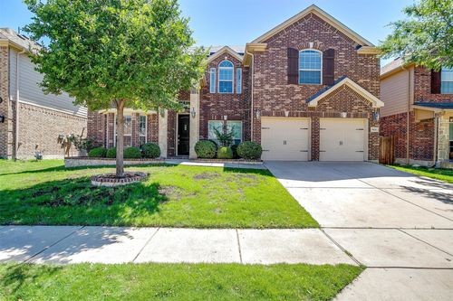 9836 Amaranth Dr, Fort Worth, TX, 76177-3217 | Card Image