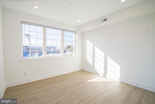 unit-209-1324 Frankford Ave, PHILADELPHIA, PA, 19125-3204 | Card Image