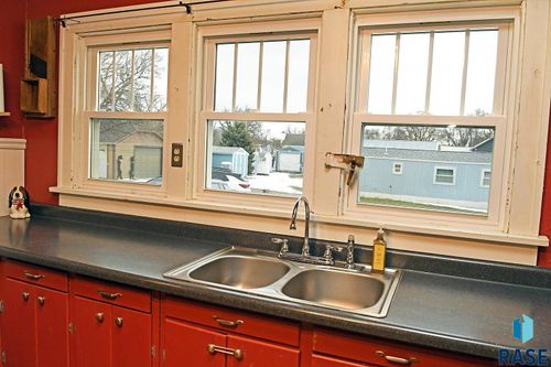 624 Main St Street, Pukwana, SD, 57370 | Card Image