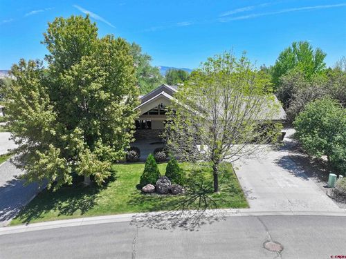 2016 Brook Way, Montrose, CO, 81403-9598 | Card Image