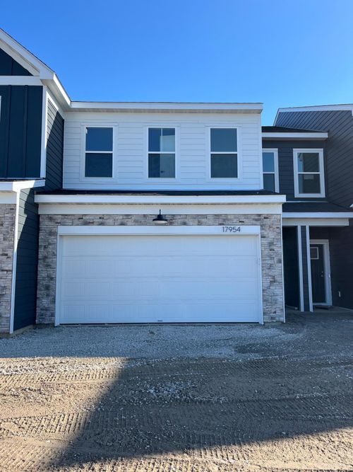 17954 Genoa Dr, Lakeville, MN, 55044-6536 | Card Image