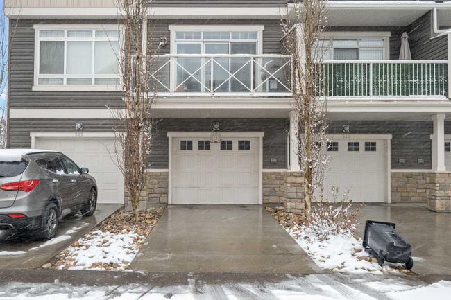 513 Skyview Ranch Grove Ne, Home with 2 bedrooms, 2 bathrooms and 2 parking in Calgary AB | Image 3