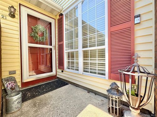 21 The Rise, Warwick, NY, 10990-4231 | Card Image