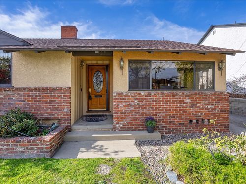 633 Groton Dr, Burbank, CA, 91504-2420 | Card Image