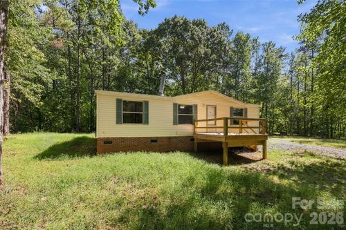 1325 Smith Woods Ln, Hickory Grove, SC, 29717-7786 | Card Image