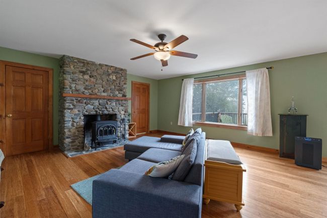 289 E Main St, House other with 3 bedrooms, 2 bathrooms and null parking in Lunenburg VT | Image 12