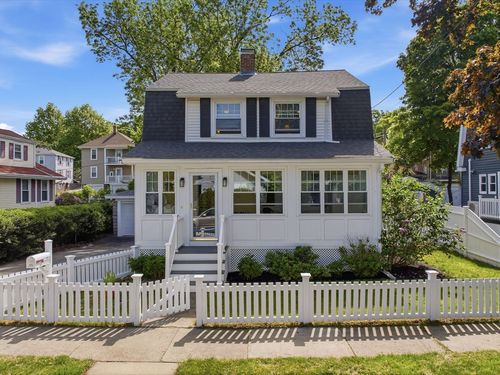 171 Derby Rd, Melrose, MA, 02176-5217 | Card Image