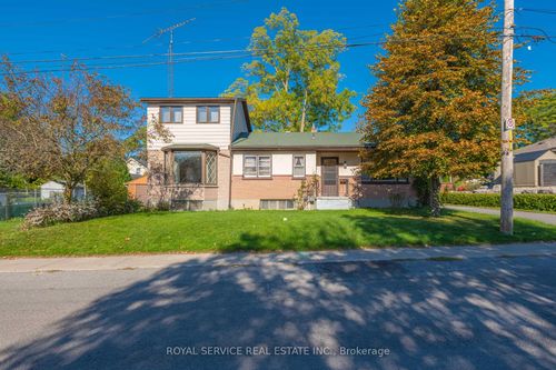 {{alt}} | Card Image