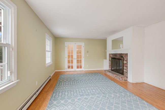 14-web-or-mls-55 Lucinda Final-30 | Image 9