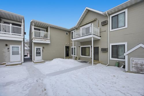 d-3305 15th Avenue S, Fargo, ND, 58103 | Card Image