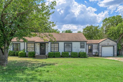 602 W Pecan St, Celina, TX, 75009-6168 | Card Image