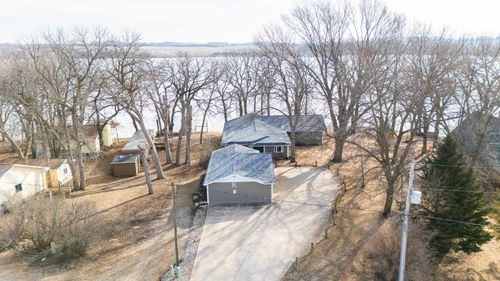 20560 232nd Ave, Milford, IA, 51351-7320 | Card Image