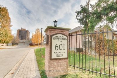 42 - 601 Grenfell Dr, Condo with 2 bedrooms, 3 bathrooms and 2 parking in London ON | Image 2