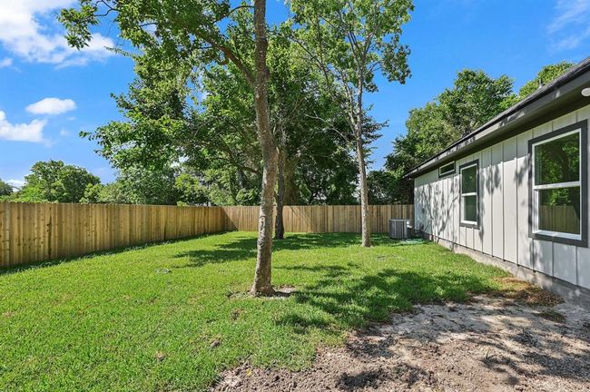 909 N Randolph Avenue, House other with 3 bedrooms, 2 bathrooms and null parking in Bryan TX | Image 17