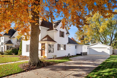 276 S Maple St, Zeeland, MI, 49464-1914 | Card Image