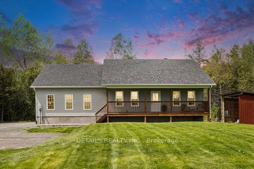 317 County Rd 18, Oxford Station, ON, K0G1T0 | Card Image