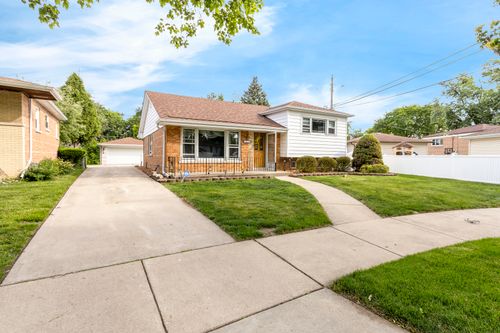 5425 Drury Ln, Oak Lawn, IL, 60453-3835 | Card Image