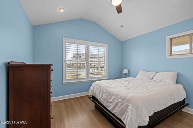 247 Bay View Blvd, House other with 4 bedrooms, 3 bathrooms and 1 parking in Atlantic Beach NC | Image 24