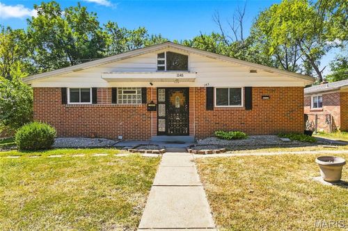 1145 Glenside Ln, Saint Louis, MO, 63130-2124 | Card Image