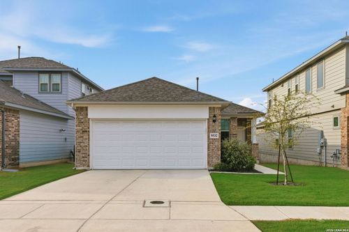 9532 Griffith Run, Converse, TX, 78109-4501 | Card Image