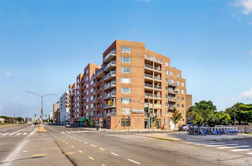 3m-63-14 Queens Blvd, Woodside, NY, 11377-5784 | Card Image