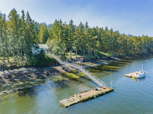 558 Weathers Way, Mudge Island, BC, V0R1X6 | Card Image