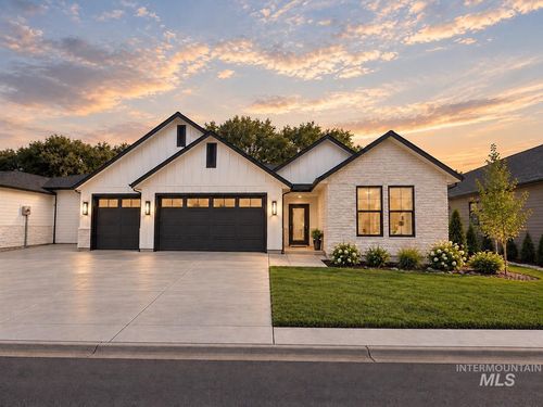 4-2056 E Dunyon St, Eagle, ID, 83616-6130 | Card Image