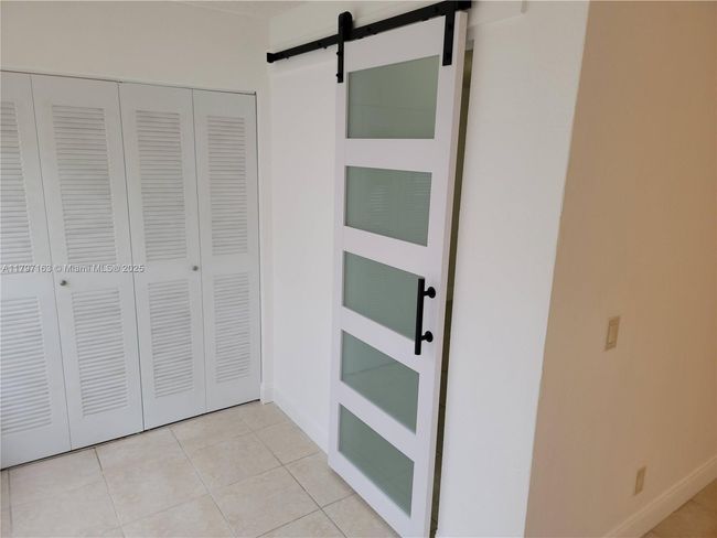 APT-9107 - 2900 S University Dr, Condo with 1 bedrooms, 1 bathrooms and null parking in Davie FL | Image 11